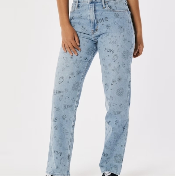 Hollister Ultra High Rise Love Message Dad Jeans 26W Graphic skull, birds, cats - Picture 1 of 10